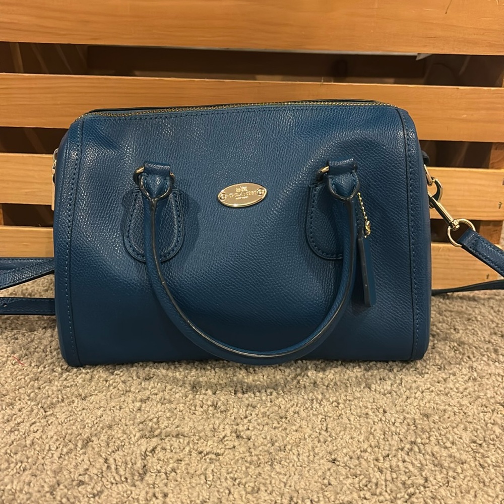 Coach mini blue green crossbody bag - Picture 1 of 5